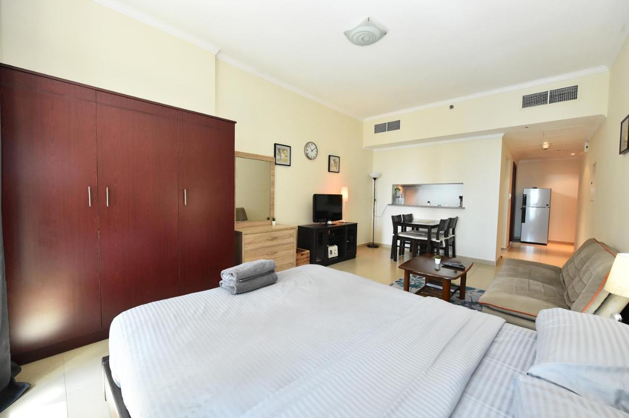 Luxury Escapes - Studio In Jlt X1 Tower Close To Metro Dubai Exteriör bild